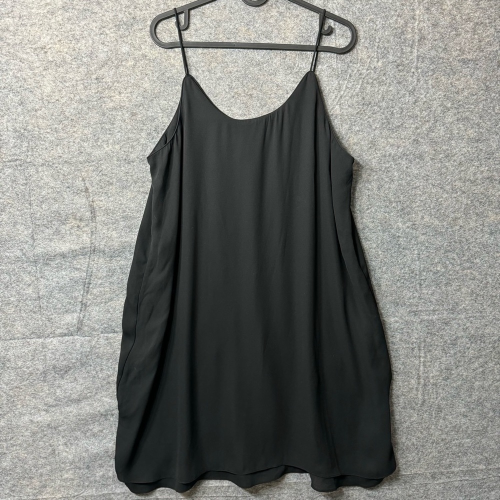 Alya Black Spaghetti Strap Mini Lined Dress Size Medium Flowy Trendy Y2K